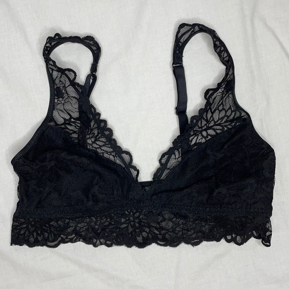PINK VS Black Lace Bralette